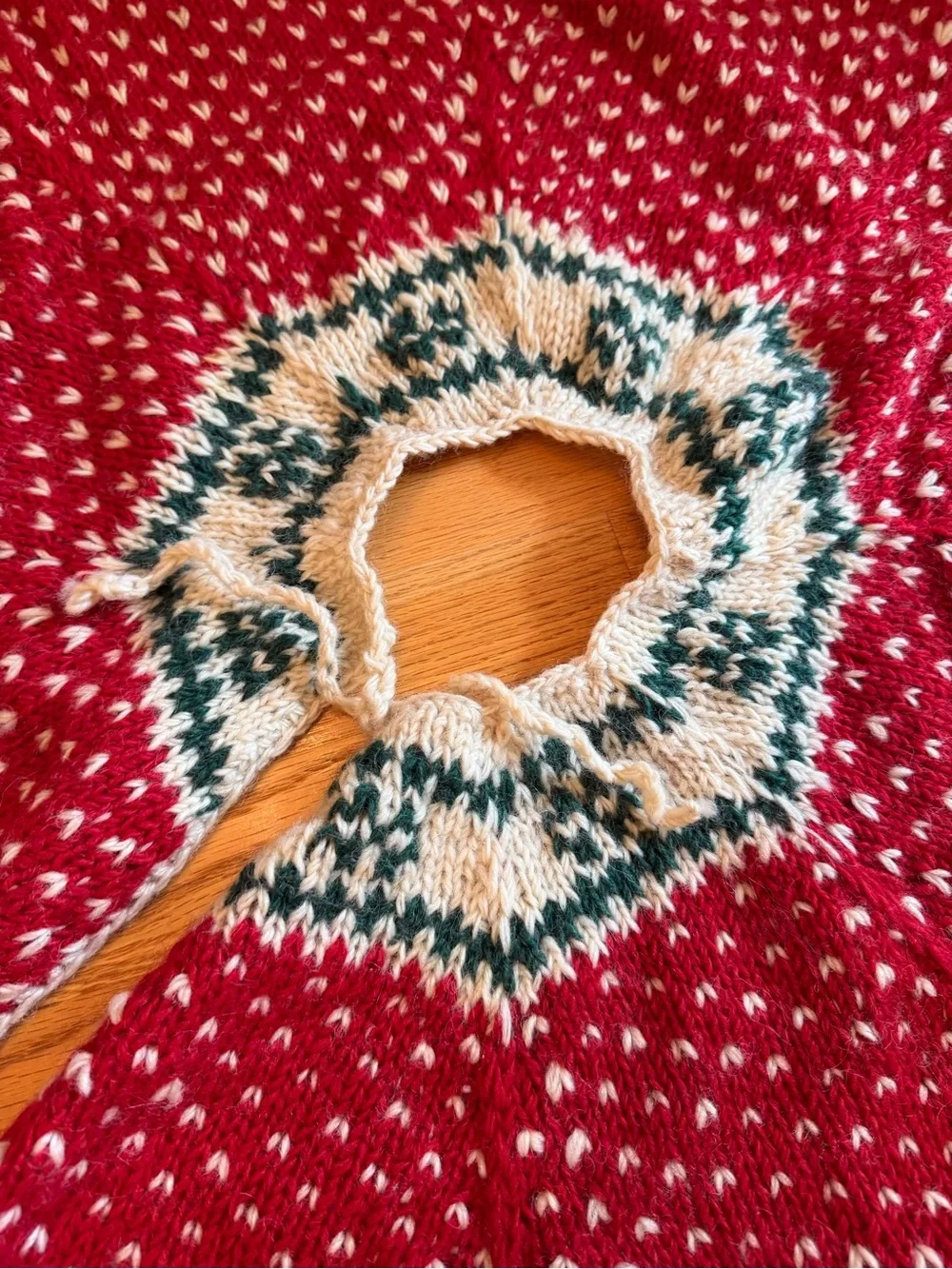 Vintage Santa’s Best large 48” diameter Nordic fair isle Christmas tree skirt